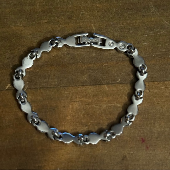 Swarovski Silver Crystal Bracelet - Picture 5 of 6